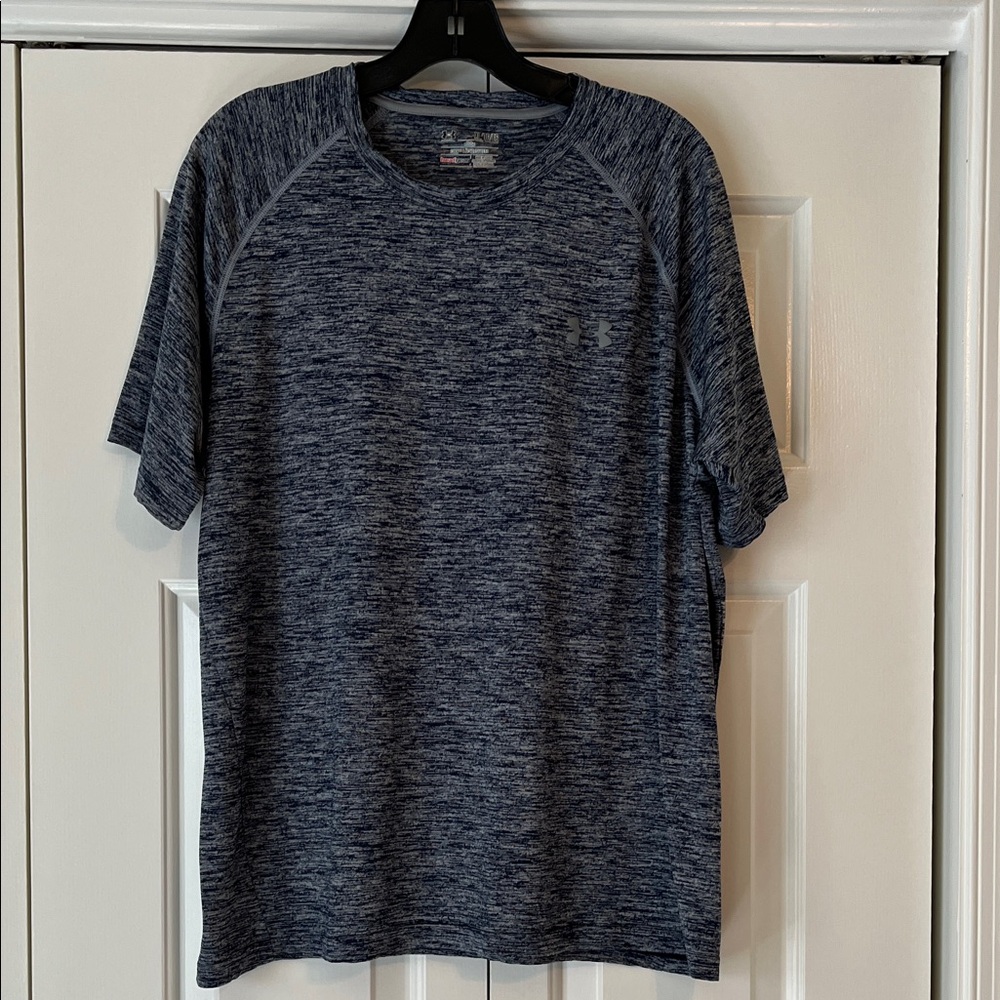 Men's Under Armour loose fit HeatGear tee shirt